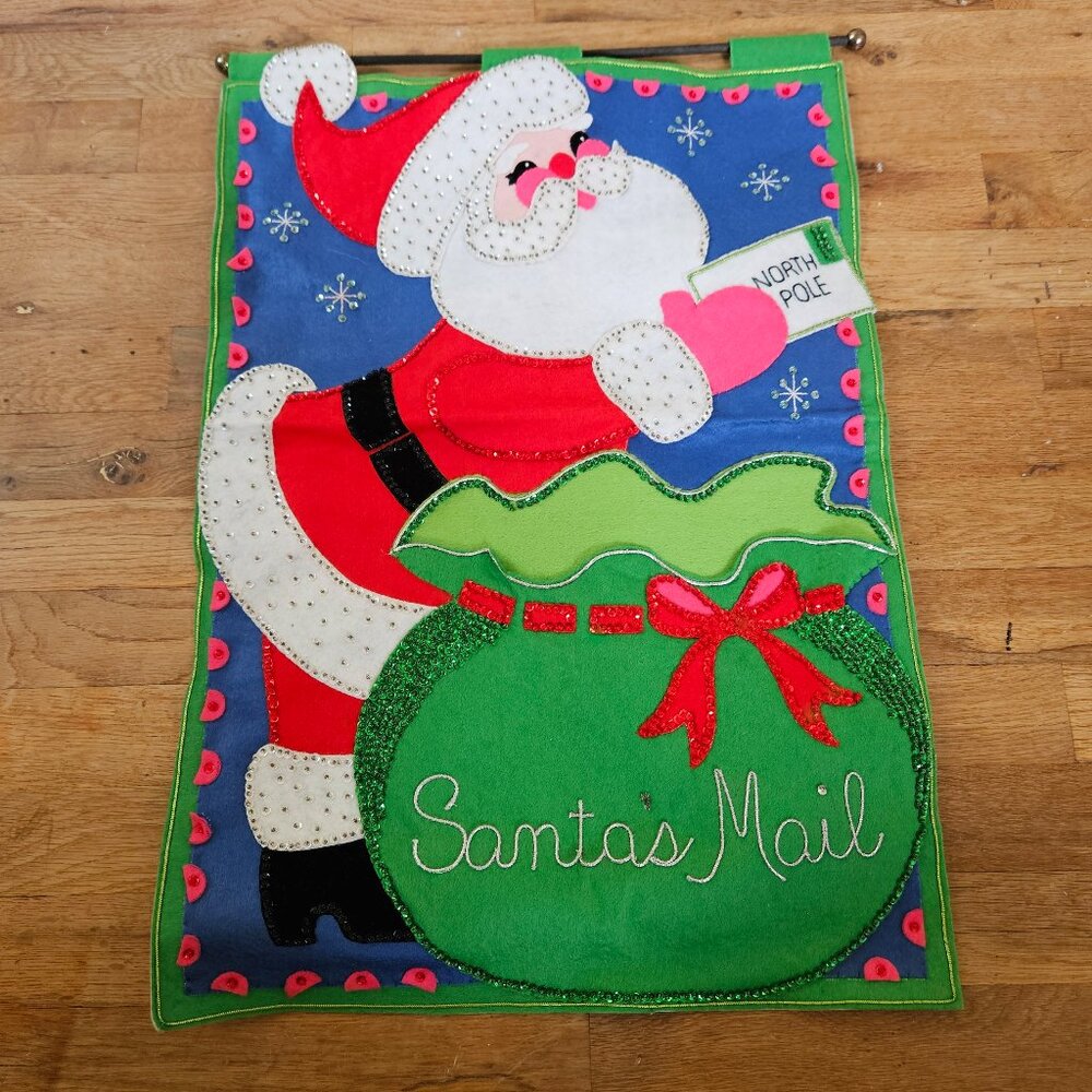 Vintage Bucilla Christmas Decor Santa's Mail Claus Handmade Panel Wall Hanging‎